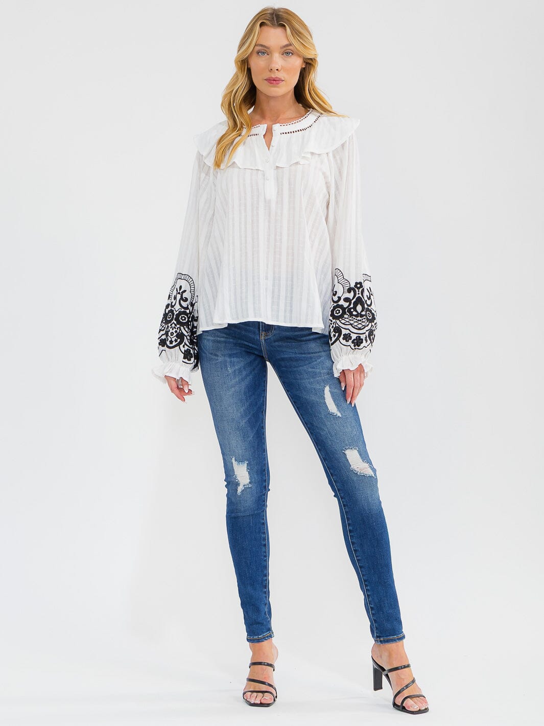 WOMEN'S LONG SLEEVE FLORAL EMBROIDERY RUFFLE DETAILED BLOUSE