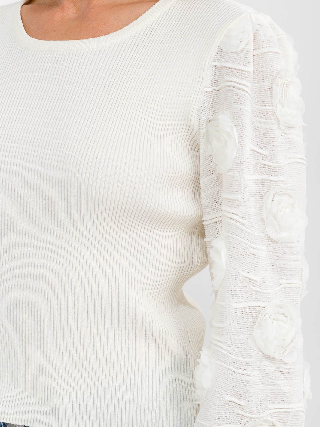 WOMEN'S LONG SLEEVE FLOWER DETAILED RIBBED BLOUSE