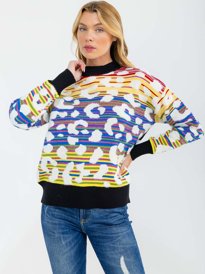 WOMEN'S LONG SLEEVE COLORBLOCK ANIMAL PRINT PULLOVER SWEATER