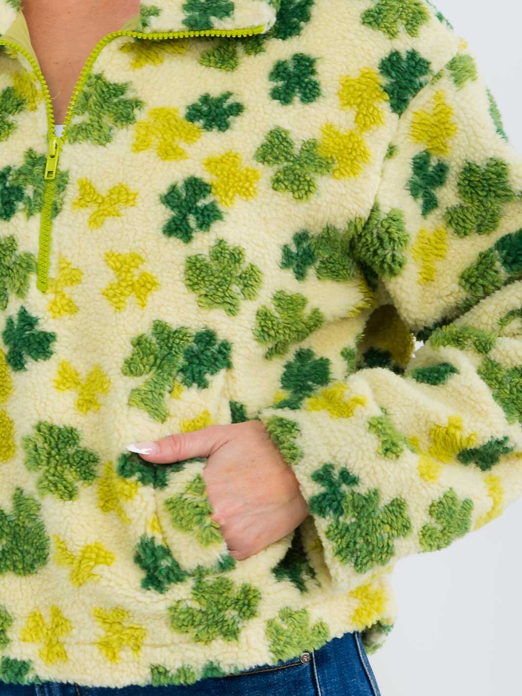 WOMEN'S LONG SLEEVE ZIP UP FRONT POCKETS FLORAL SHERPA PULLOVER SWEATER