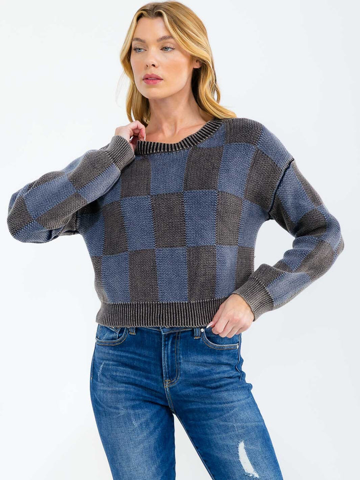 WOMEN'S LONG SLEEVE CHECKER PRINT PULLOVER SWEATER