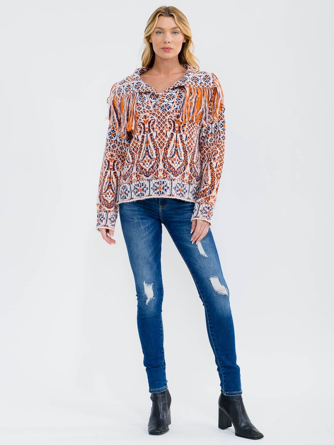 WOMEN'S LONG SLEEVE V-NECK MULTI FRINGE PULLOVER SWEATER