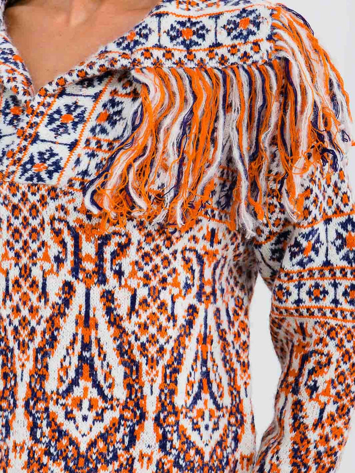 WOMEN'S LONG SLEEVE V-NECK MULTI FRINGE PULLOVER SWEATER