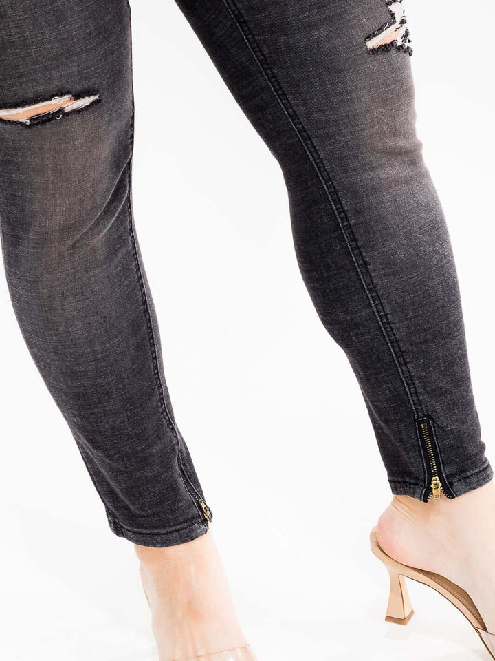 PLUS SIZE BUTTON CLOSURE POCKETS WASHED DISTRESS DENIM SKINNY STRETCH PANTS