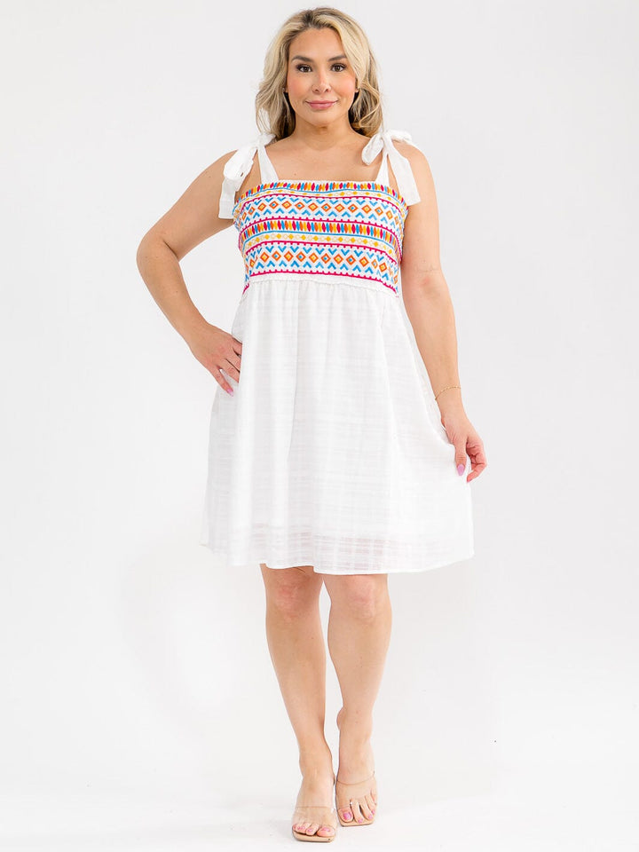 PLUS SIZE SLEEVELESS SQUARE NECK MULTI EMBROIDERY MINI DRESS