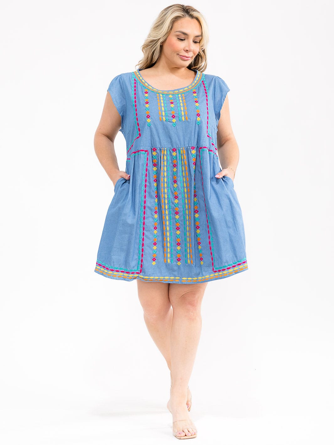 PLUS SIZE SHORT SLEEVE POCKETS MULTI PRINT EMBROIDERY DENIM MINI DRESS
