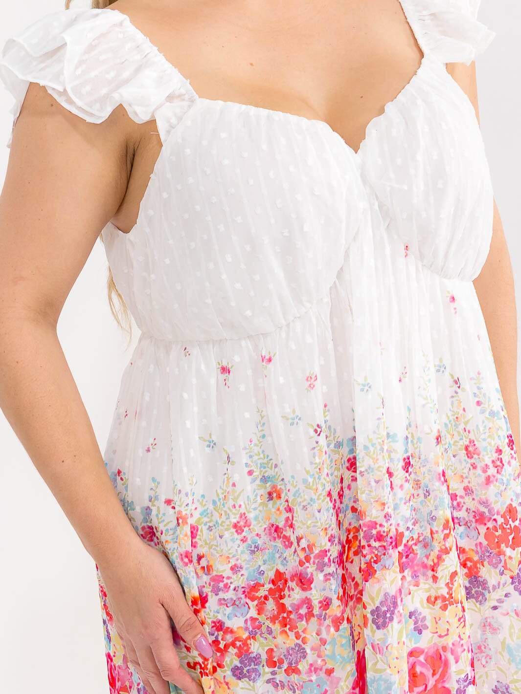 PLUS SIZE SLEEVELESS V-NECK SWISS DETAILED FLORAL MIDI DRESS