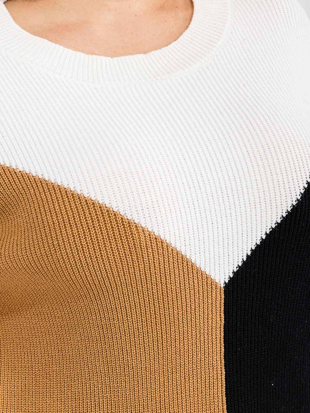 PLUS SIZE LONG SLEEVE RIBBED COLORBLOCK PULLOVER SWEATER