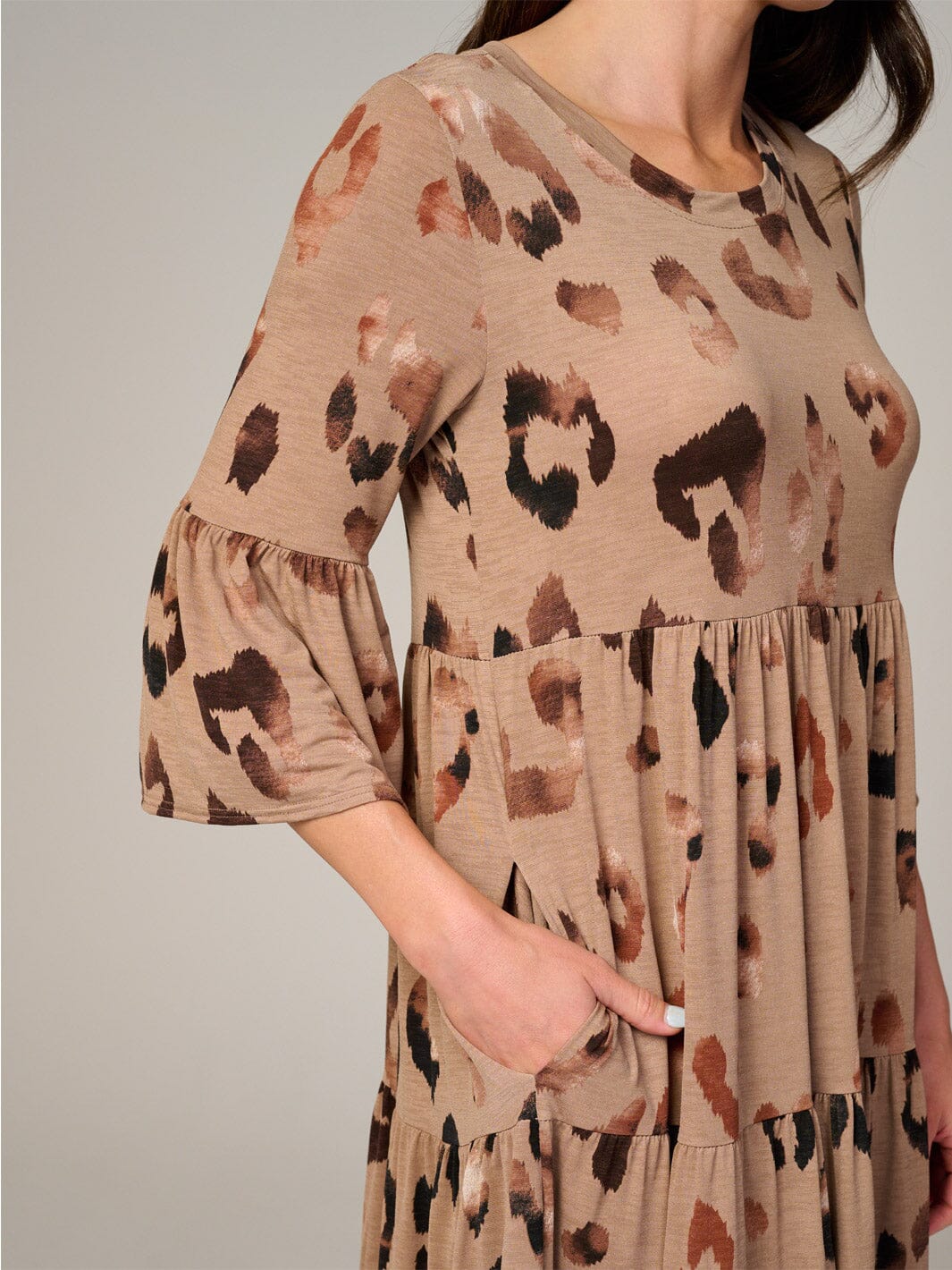 WOMEN'S 3/4 SLEEVE FRONT POCKETS ANIMAL PRINT TUNIC MINI DRESS