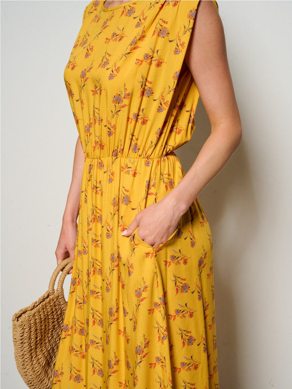 WOMEN'S SLEEVELESS POCKETS ELASTIC WAIST FLORAL MIXI DRESS