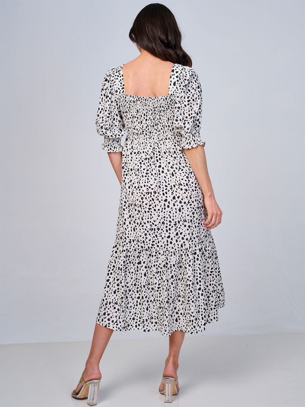 WOMEN'S SHORT SLEEVE SQUARE NECK SMOCK ANIMAL PRINT MIDI DRESS