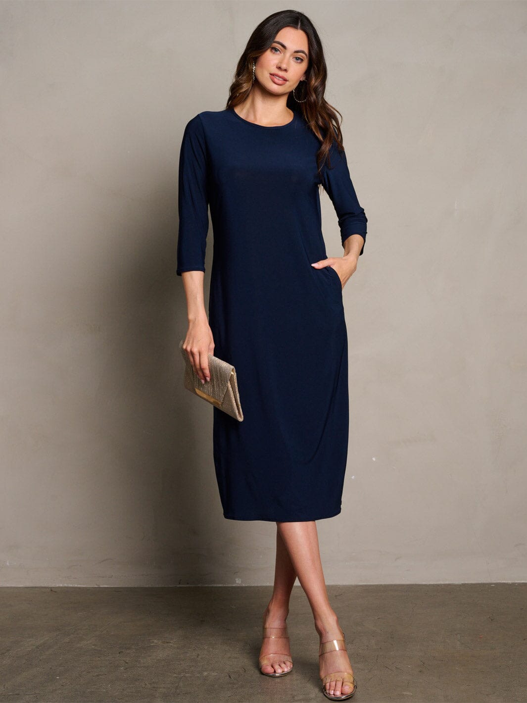 WOMEN'S 3/4 SLEEVES POCKETS SOLID MIDI DRESS