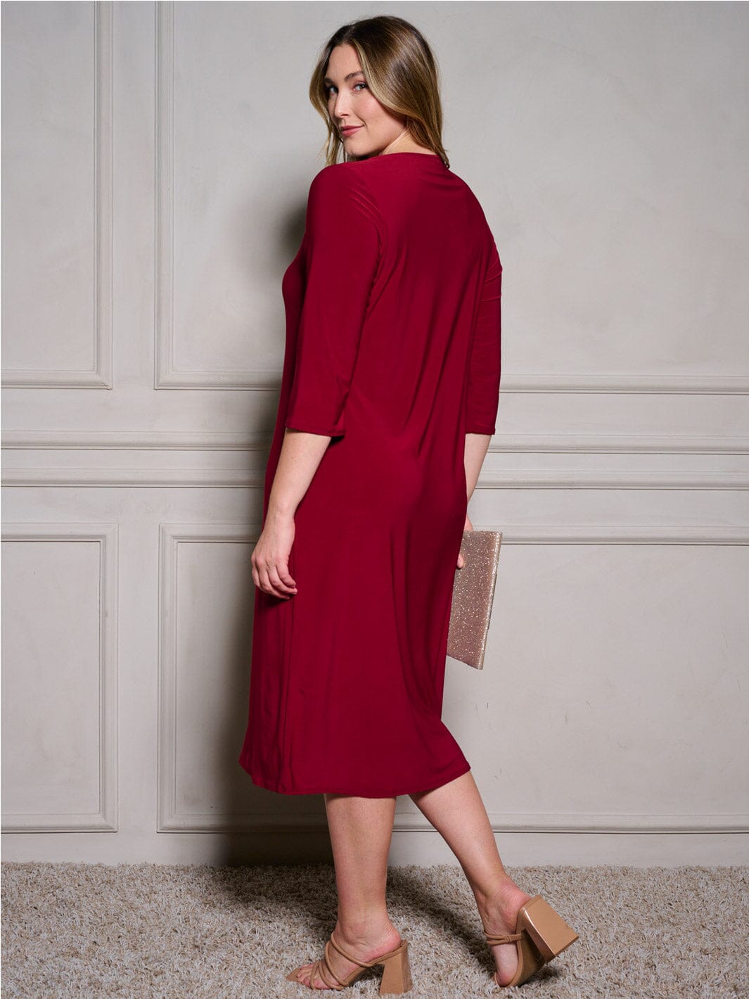 PLUS SIZE 3/4 SLEEVE POCKETS BODYCON SOLID MIDI DRESS