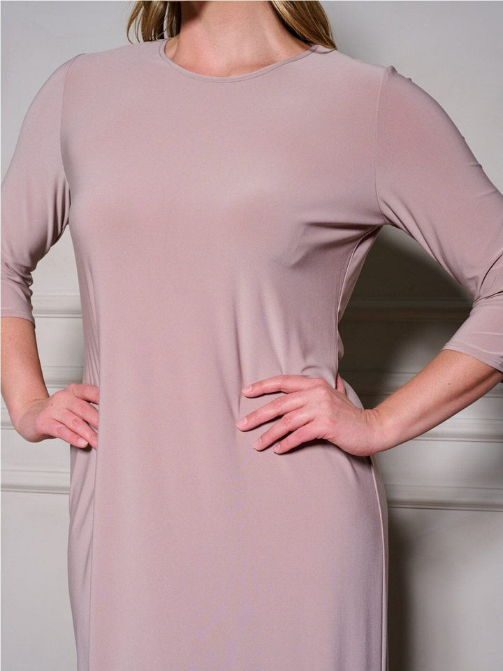 PLUS SIZE 3/4 SLEEVE BODYCON SOLID MAXI DRESS