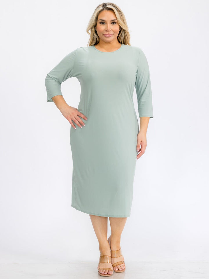 PLUS SIZE 3/4 SLEEVES SOLID MIDI DRESS