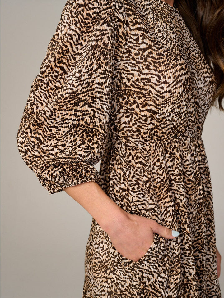 WOMEN'S LONG SLEEVE FRONT POCKETS ELASTIC WAIST ANIMAL PRINT MAXI DRESS