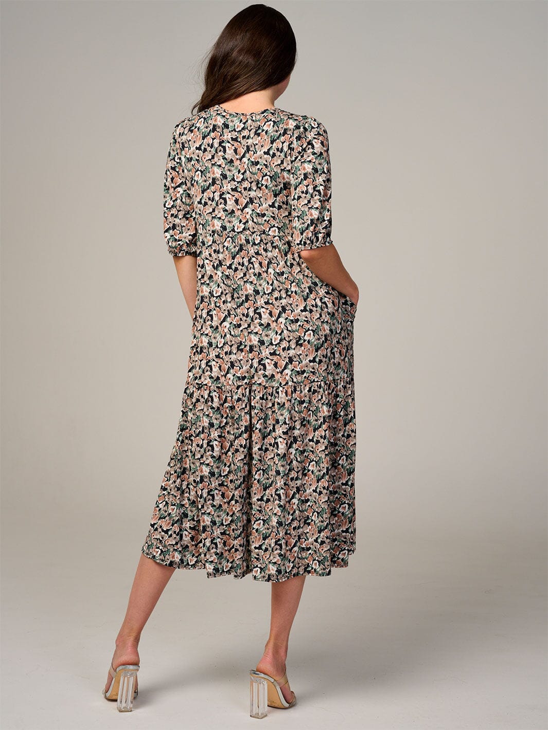 WOMEN'S SHORT SLEEVE FRONT POCKETS FLORAL MAXI DRESS