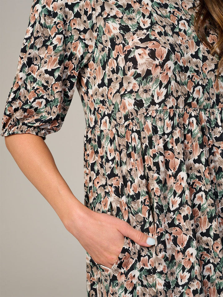 WOMEN'S SHORT SLEEVE FRONT POCKETS FLORAL MAXI DRESS