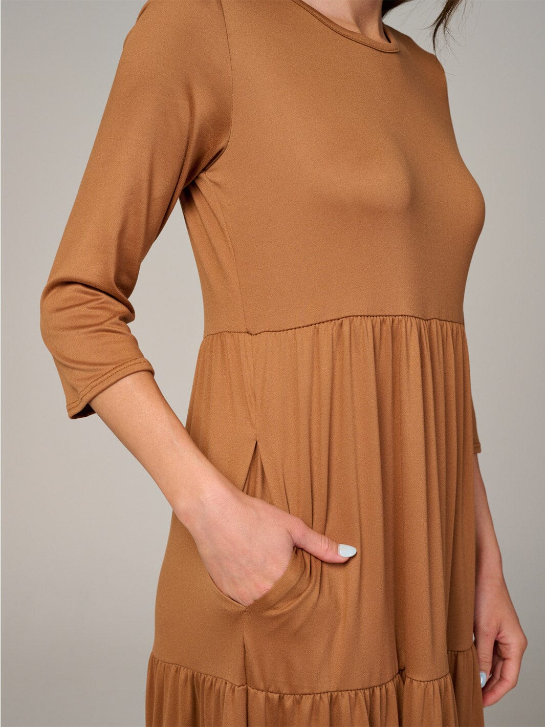 WOMEN'S 3/4 SLEEVE FRONT POCKETS TIERED MAXI DRESS