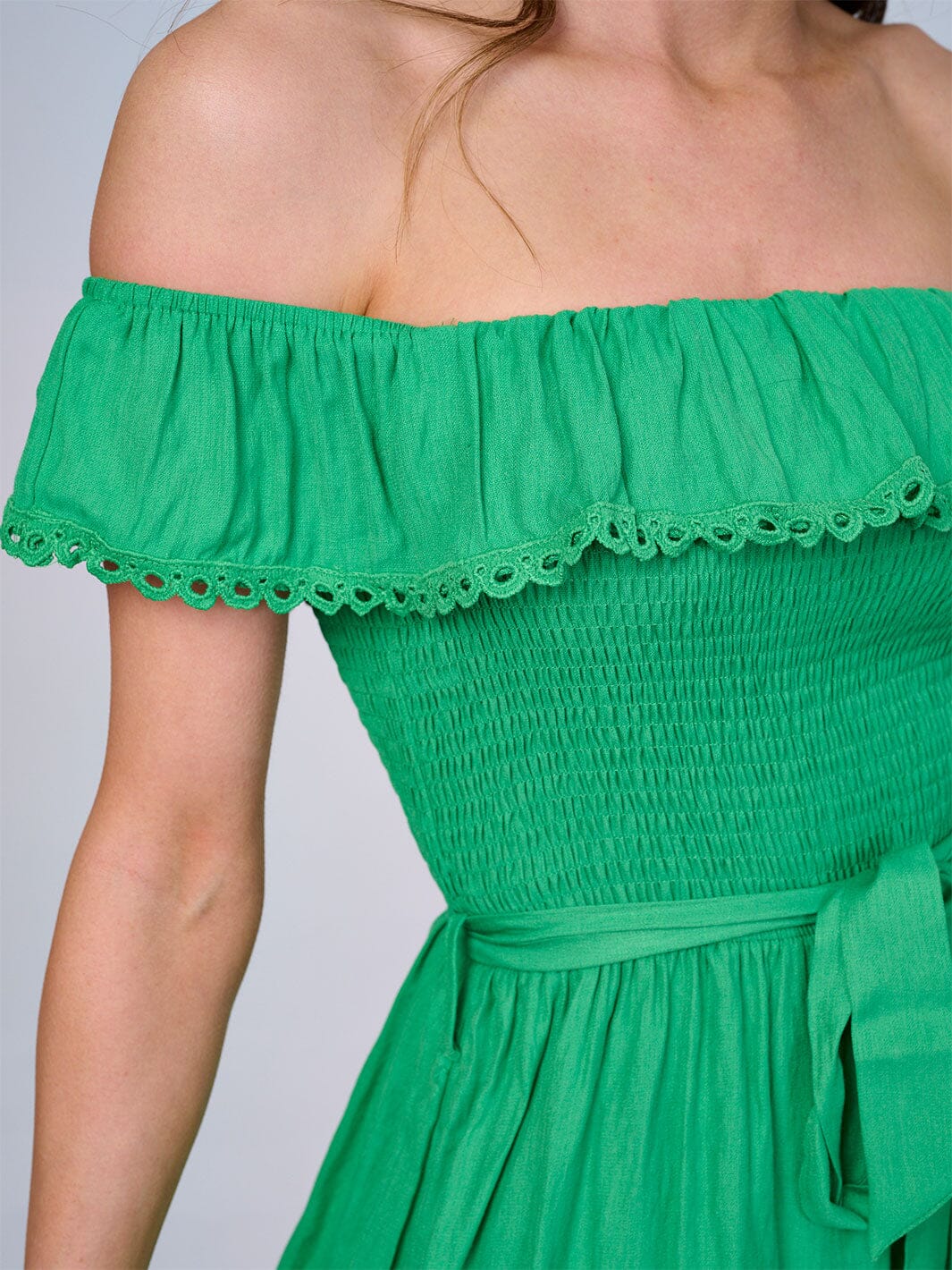 WOMEN'S OFF SHOULDER RUFFLE SMOCK SELF TIE ROMPER