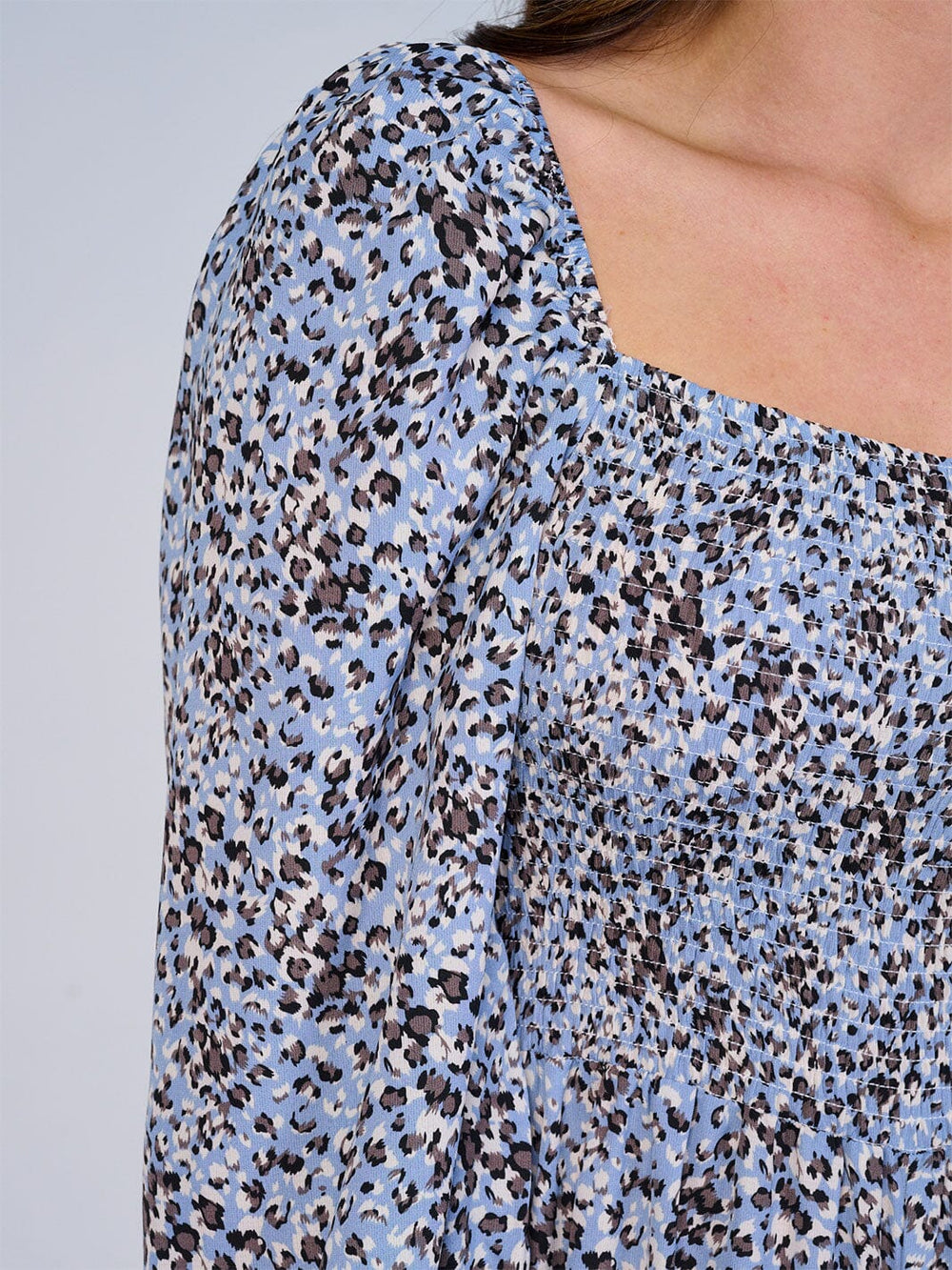WOMEN'S LONG SLEEVE SQUARE NECK SMOCK ANIMAL PRINT WIDE LEG JUMPSUIT