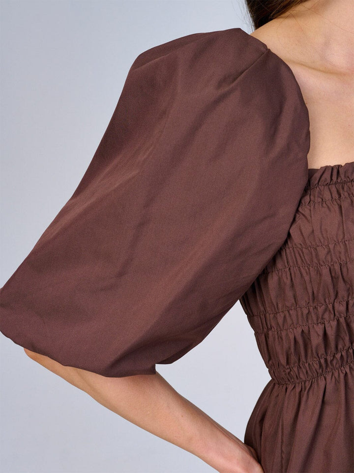 WOMEN'S SHORT PUFF SLEEVES SMOCK PEPLUM BLOUSE