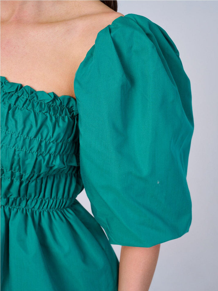 WOMEN'S SHORT PUFF SLEEVES SMOCK PEPLUM BLOUSE