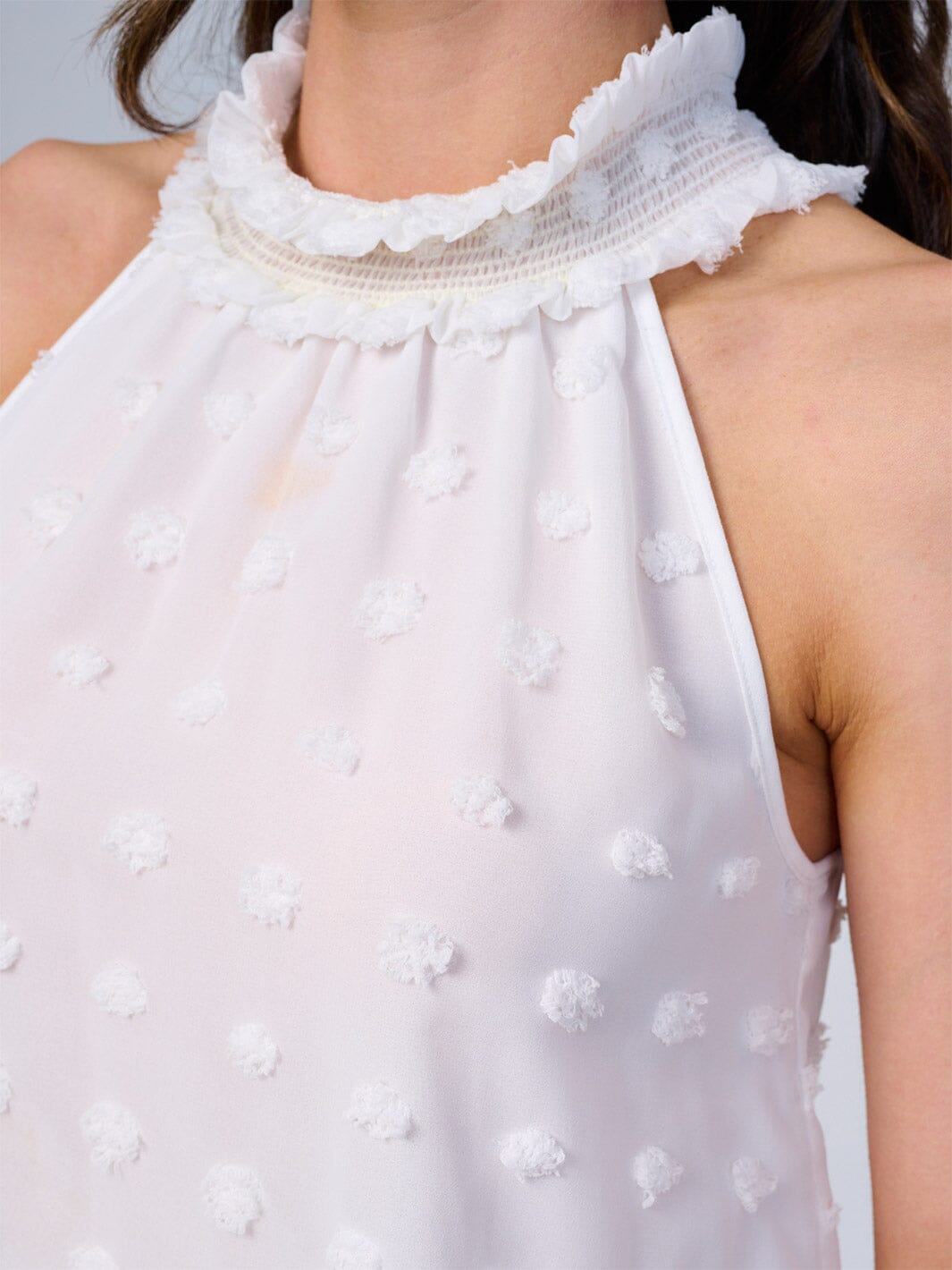 WOMEN'S SLEEVELESS HALTER NECK SWISS DETAILED TOP