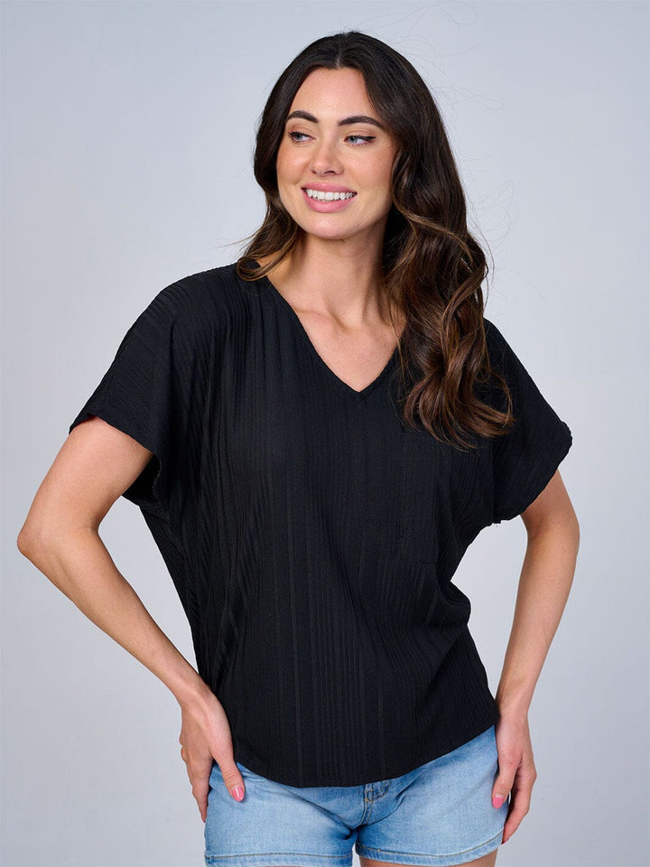 WOMEN'S SHORT SLEEVES V-NECK HIGH-LOW FRONT POCKET RIBBED BLOUSE