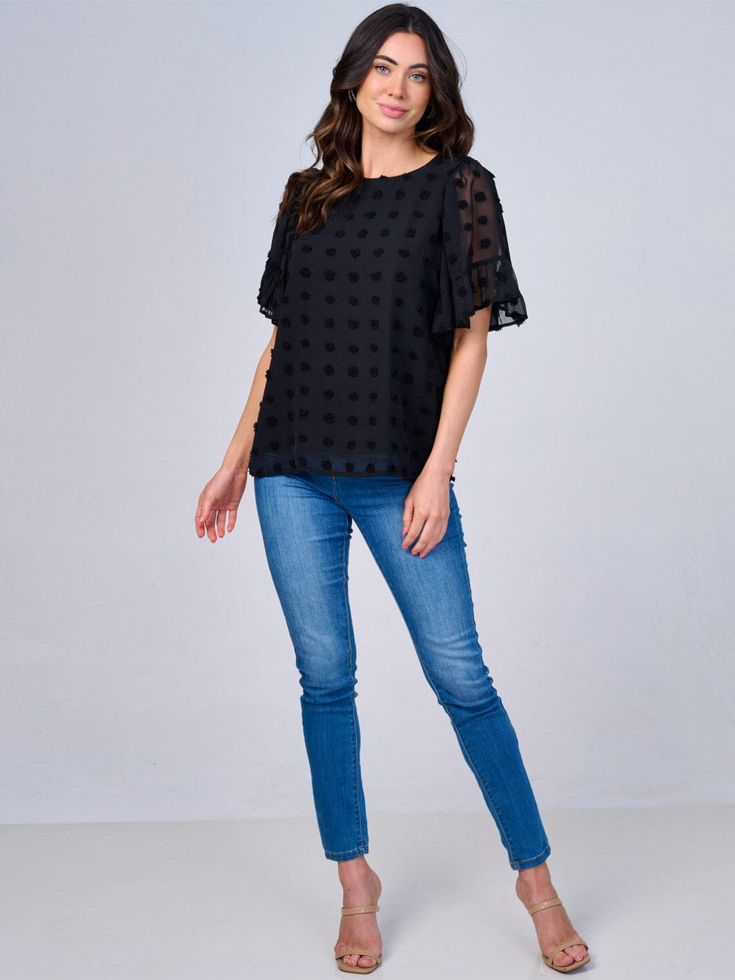 WOMEN'S SHORT RUFFLE SLEEVES SWISS DETAILED BLOUSE