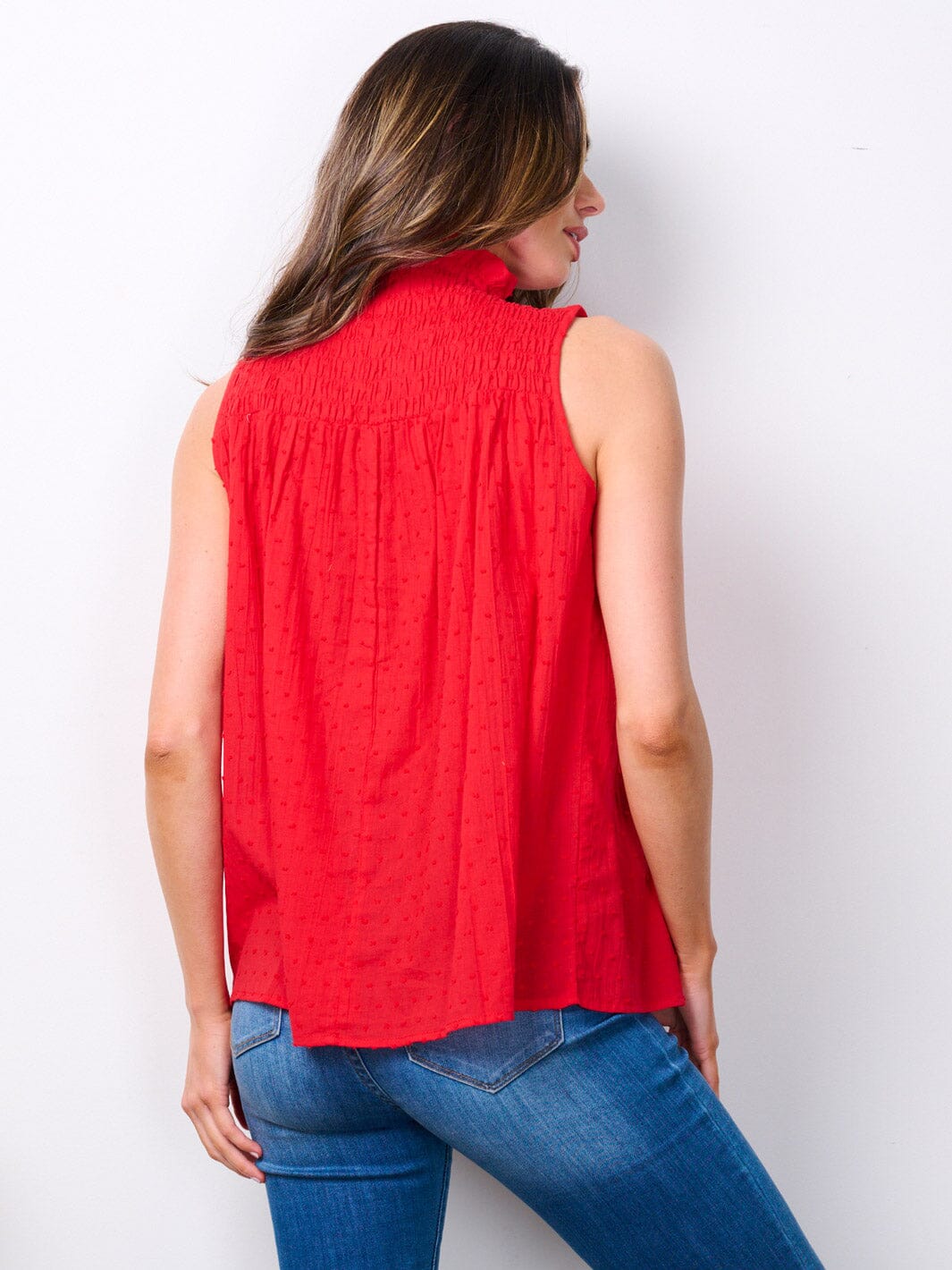 WOMEN'S SLEEVELESS MOCK NECK SWISS DETAILED TANK TOP