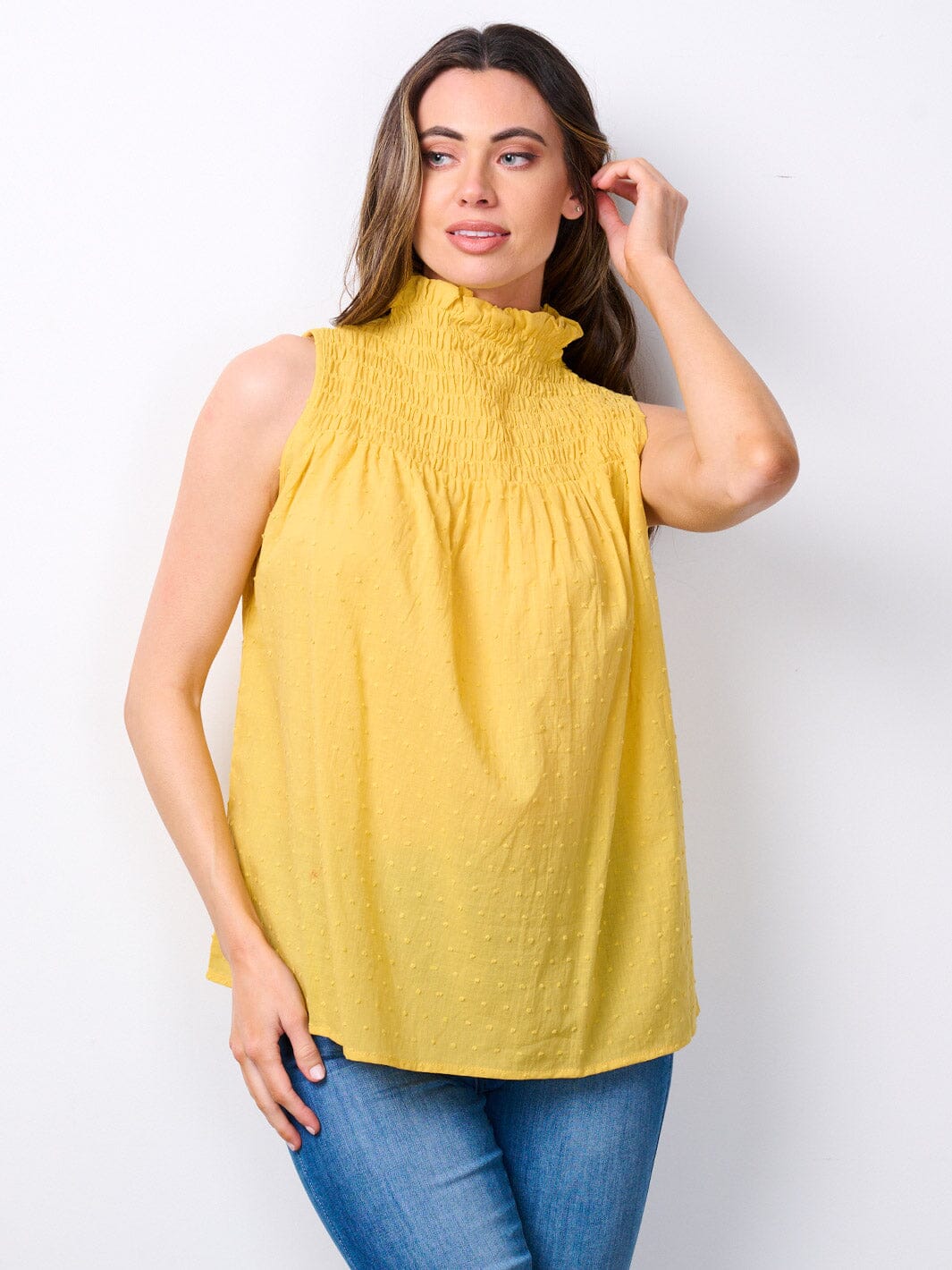 WOMEN'S SLEEVELESS MOCK NECK SWISS DETAILED TANK TOP