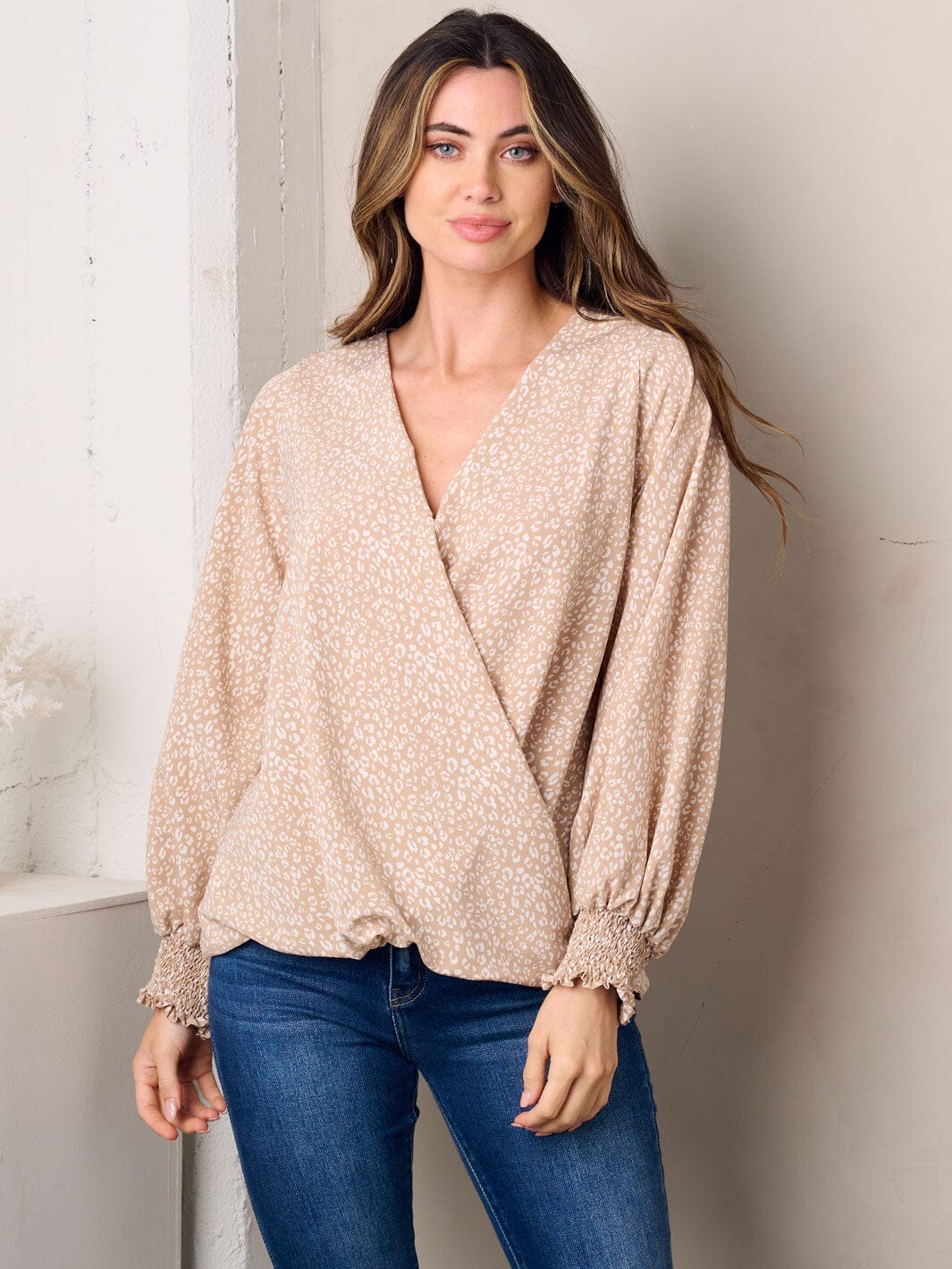 WOMEN'S LONG SLEEVE SURPLICE ANIMAL PRINT TOP