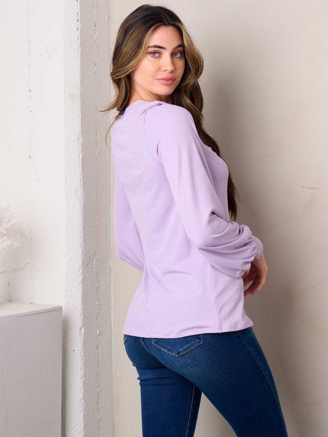 WOMEN'S LONG SLEEVE SQUARE NECK SOLID TOP