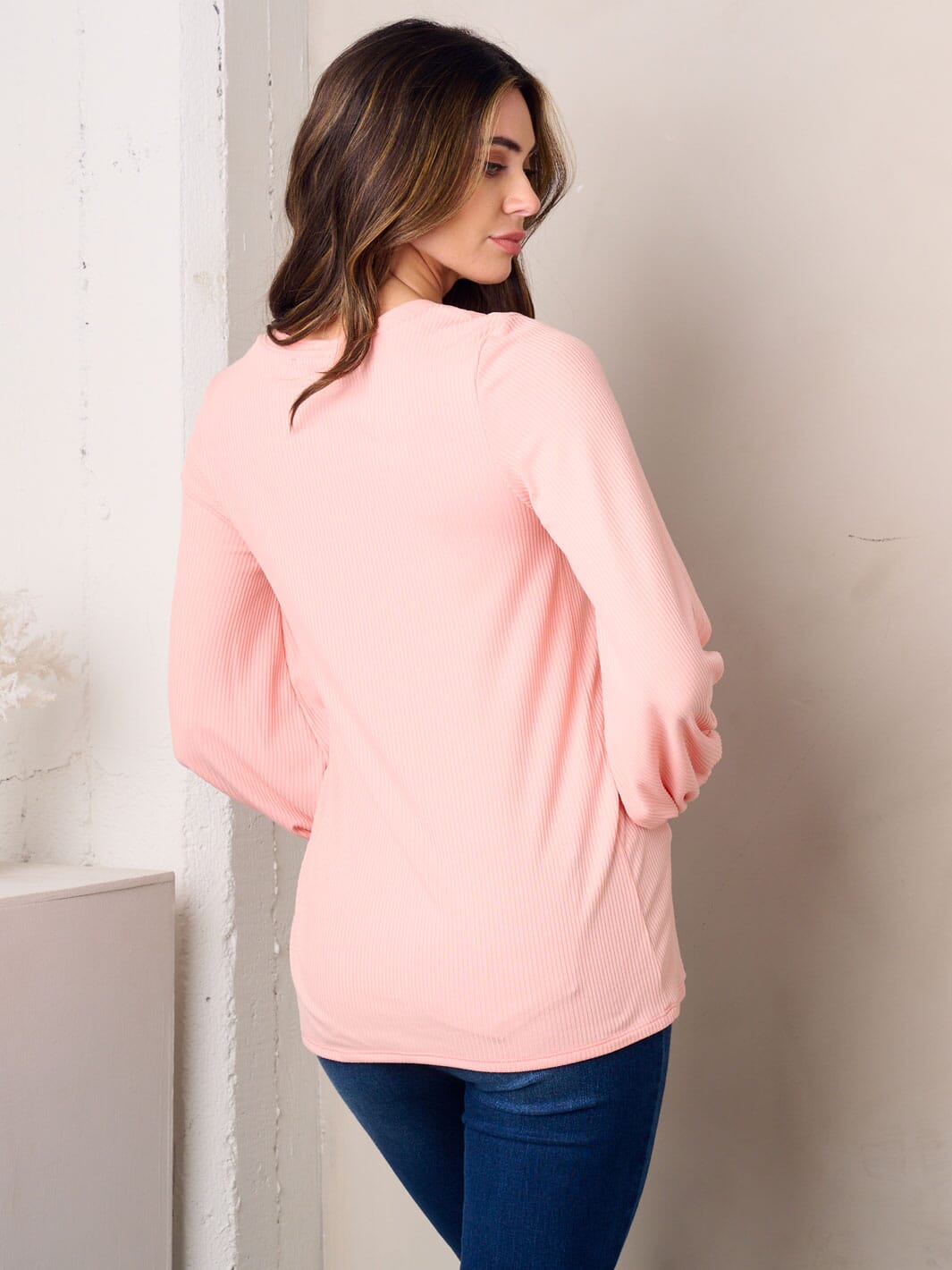 WOMEN'S LONG SLEEVE SQUARE NECK SOLID TOP