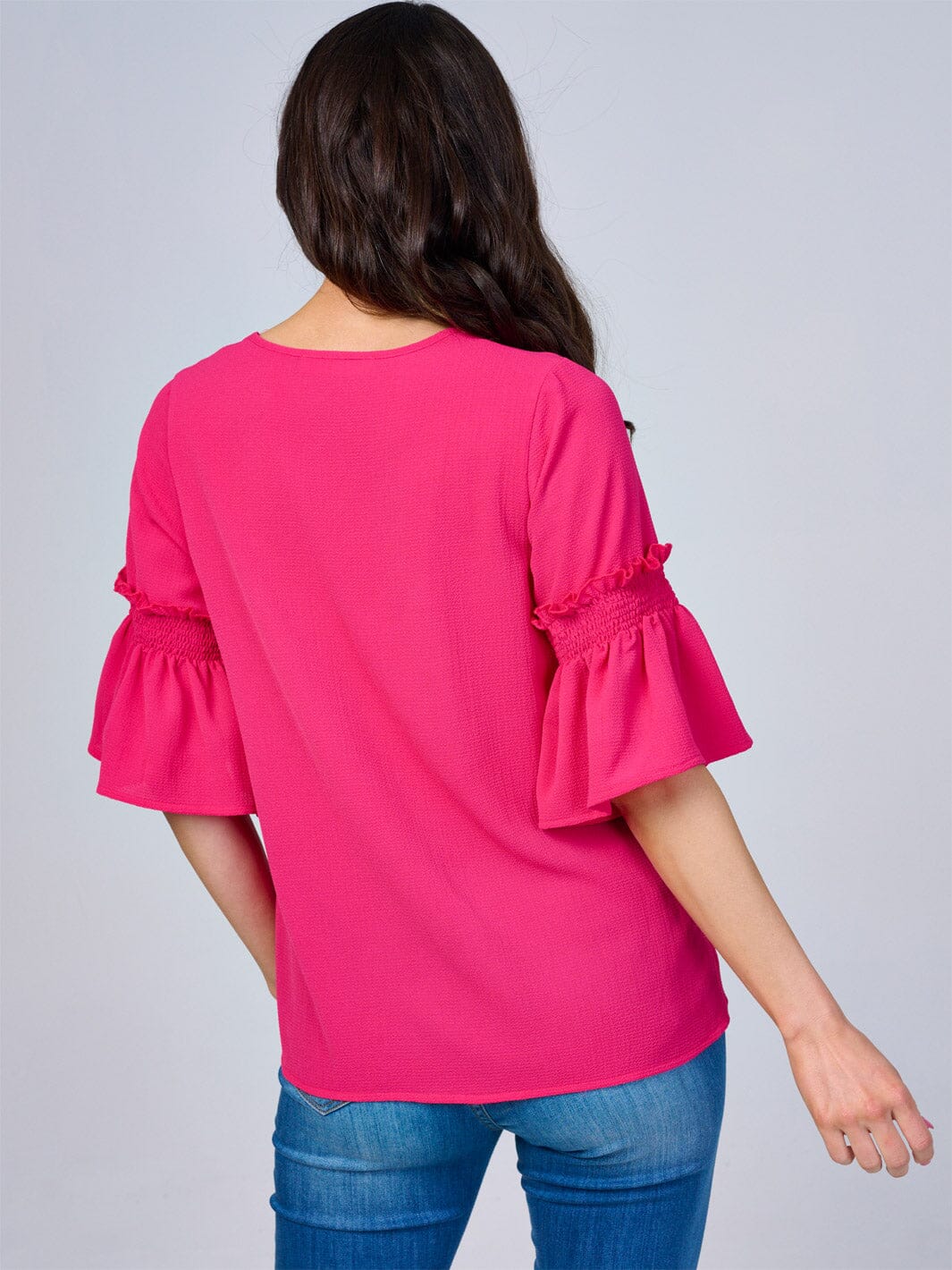 WOMEN'S SHORT RUFFLE SLEEVES V-NECK BLOUSE