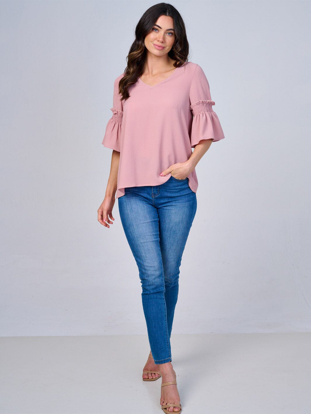 WOMEN'S SHORT RUFFLE SLEEVES V-NECK BLOUSE
