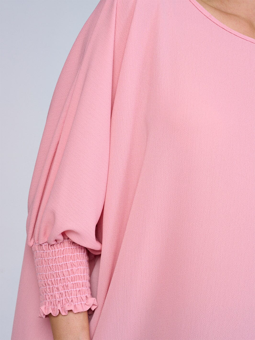 WOMEN'S 3/4 SLEEVES SOLID LOOSE FIT BLOUSE