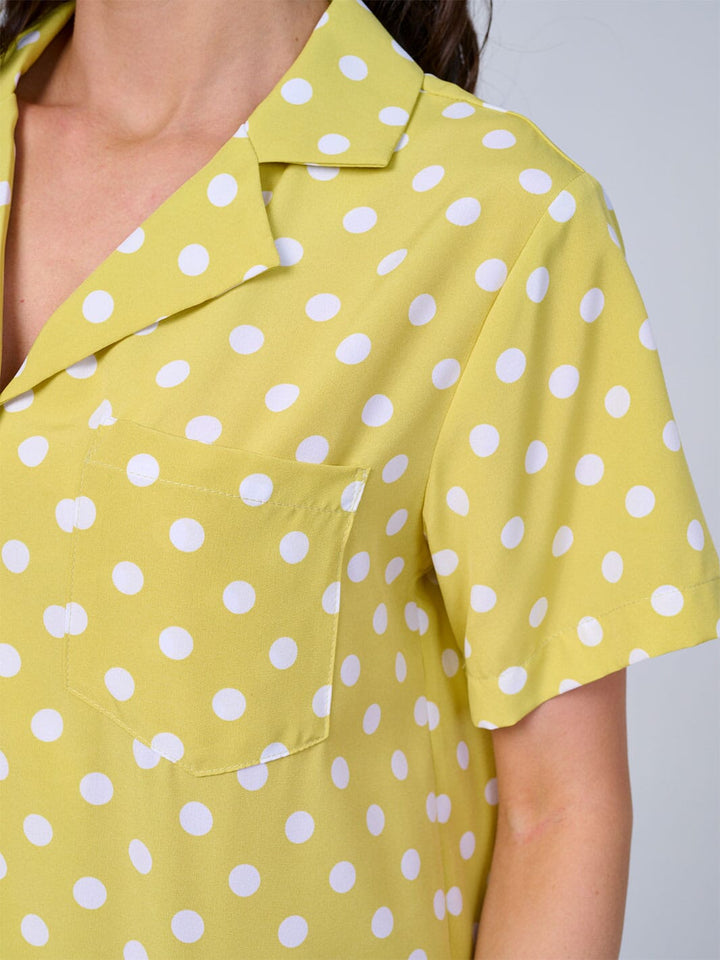 WOMEN'S SHORT SLEEVES FRONT POCKET V-NECK BUTTON UP POLKA DOTS BLOUSE
