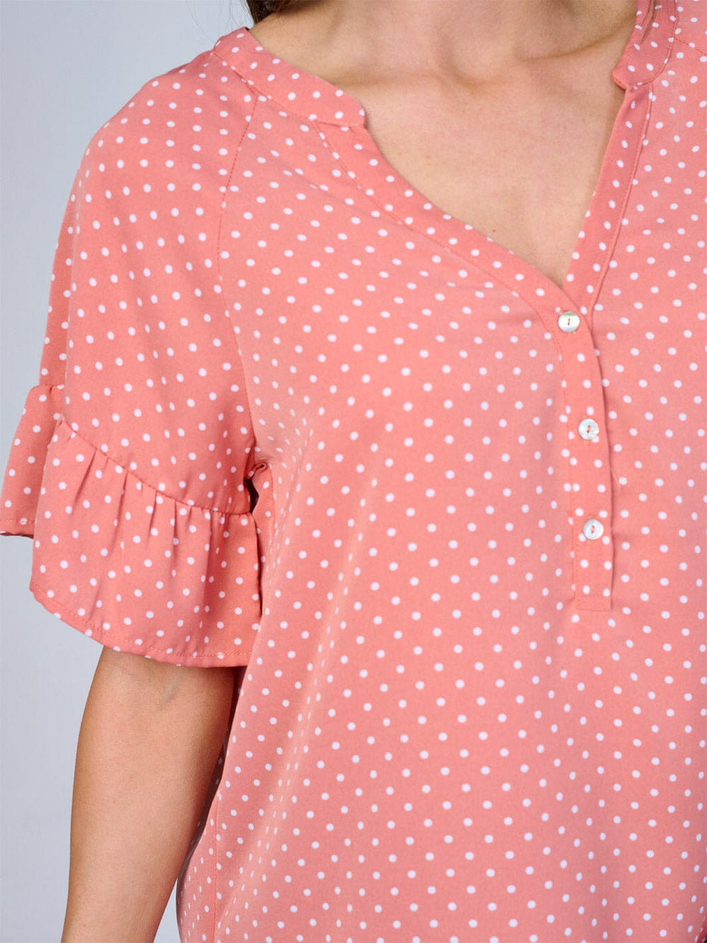 WOMEN'S SHORT RUFFLE SLEEVES V-NECK BUTTON UP POLKA DOTS BLOUSE