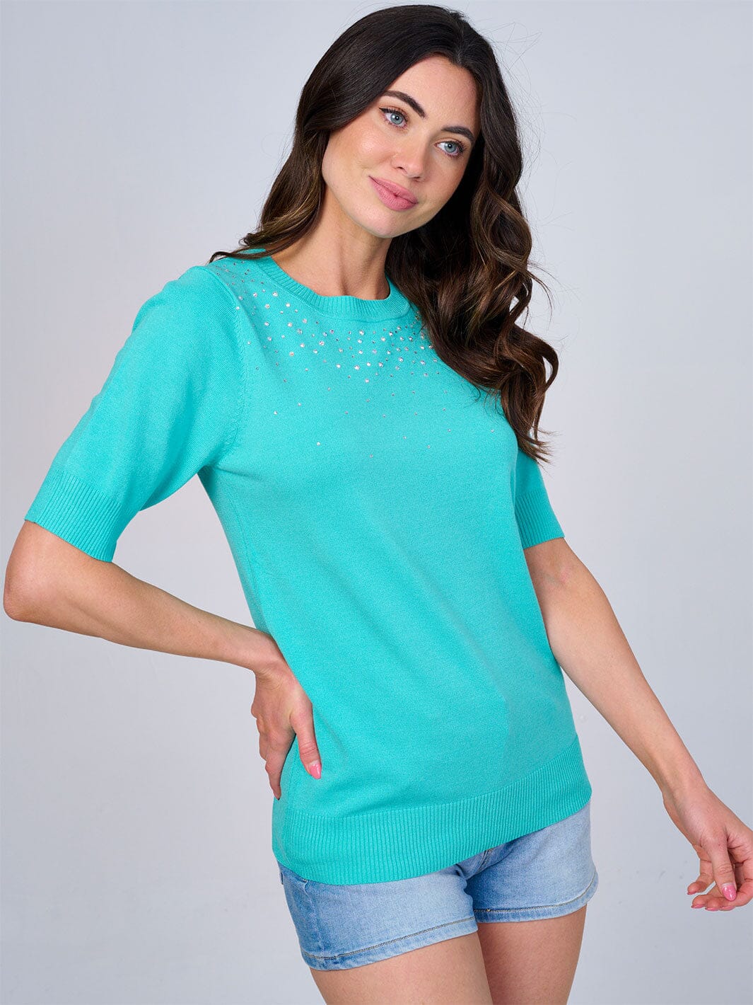 WOMEN'S SHORT SLEEVES STUDS DETAILED BLOUSE