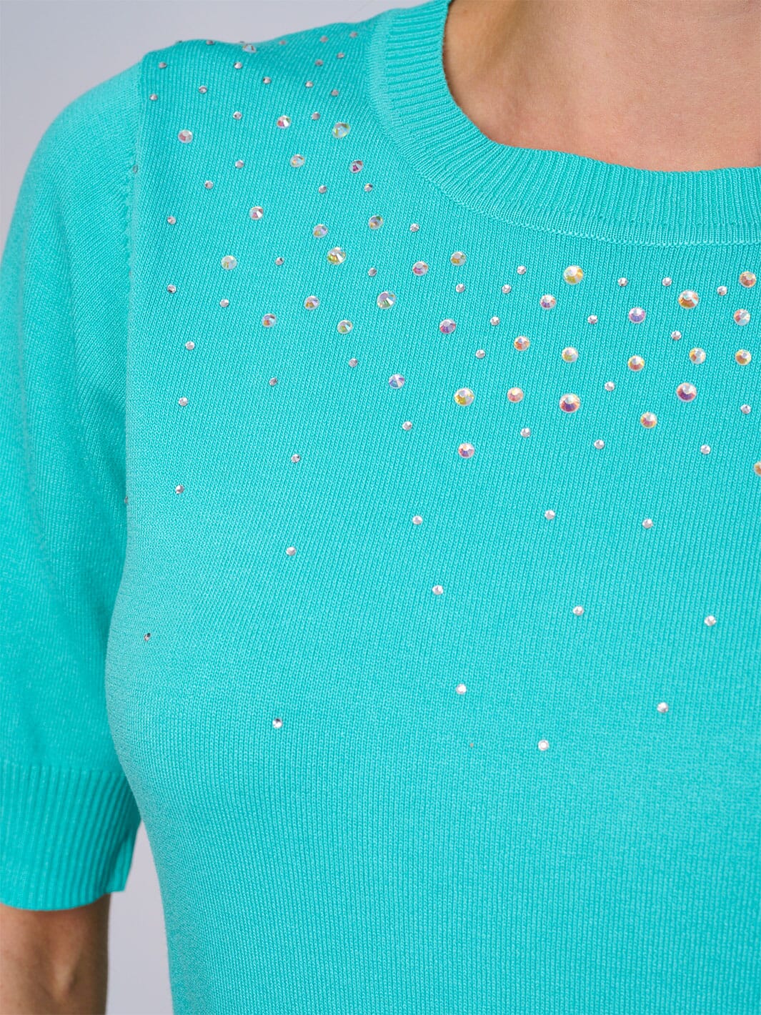 WOMEN'S SHORT SLEEVES STUDS DETAILED BLOUSE