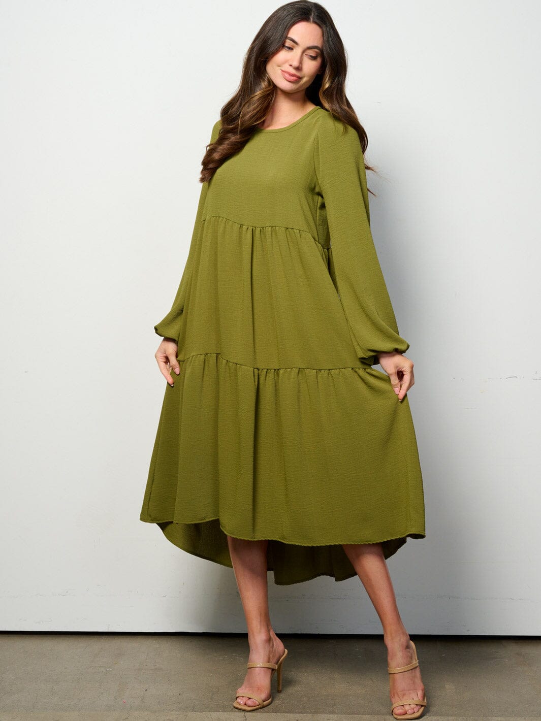 WOMEN'S LONG SLEEVE TIERED HIGH-LOW MIDI DRESS