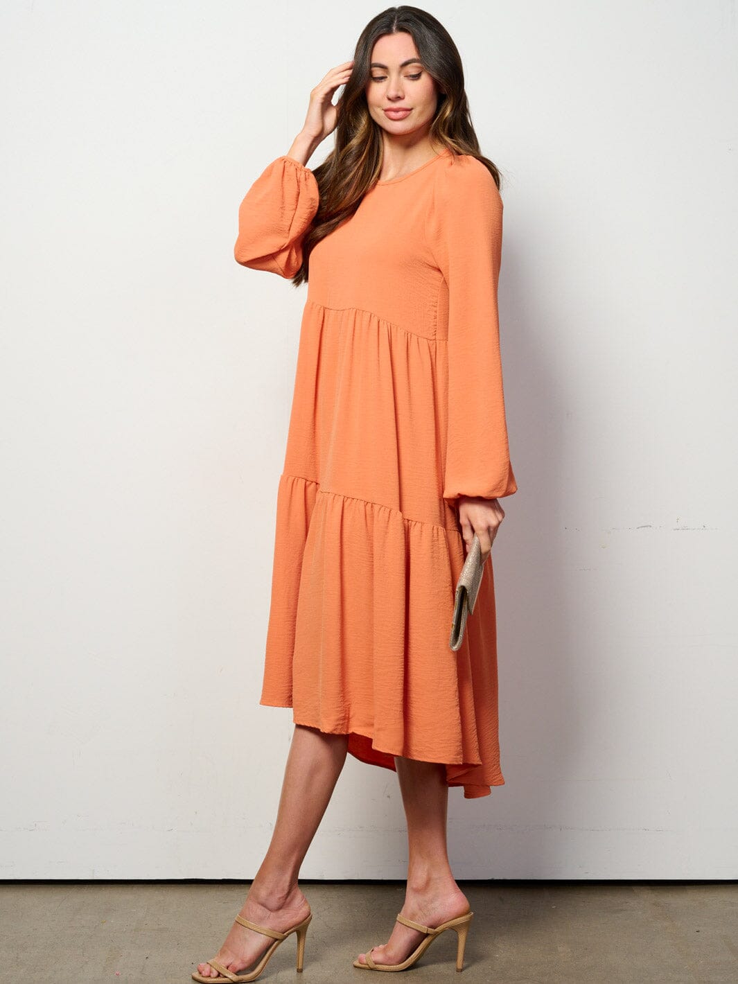 WOMEN'S LONG SLEEVE TIERED HIGH-LOW MIDI DRESS