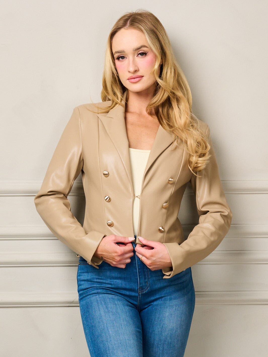 WOMEN'S LONG SLEEVE BUTTON CLOSURE PU PLEATHER JACKET