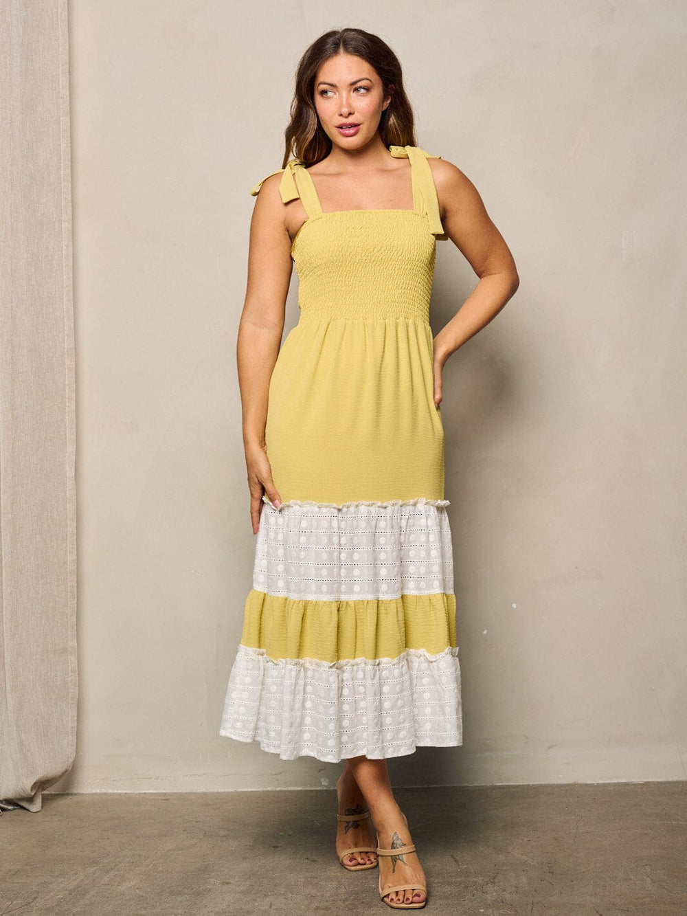 WOMEN'S SLEEVELESS SMOCK COLORBLOCK TIERED MAXI DRESS