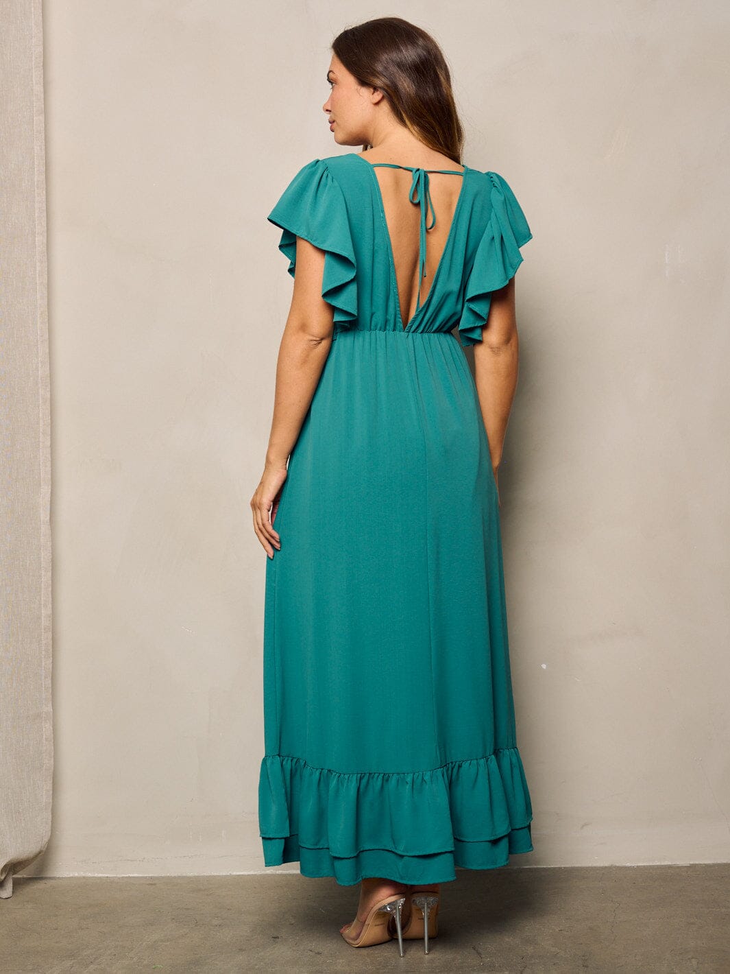 WOMEN'S SLEEVELESS RUFFLE SURPLICE BACK TIE MAXI DRESS