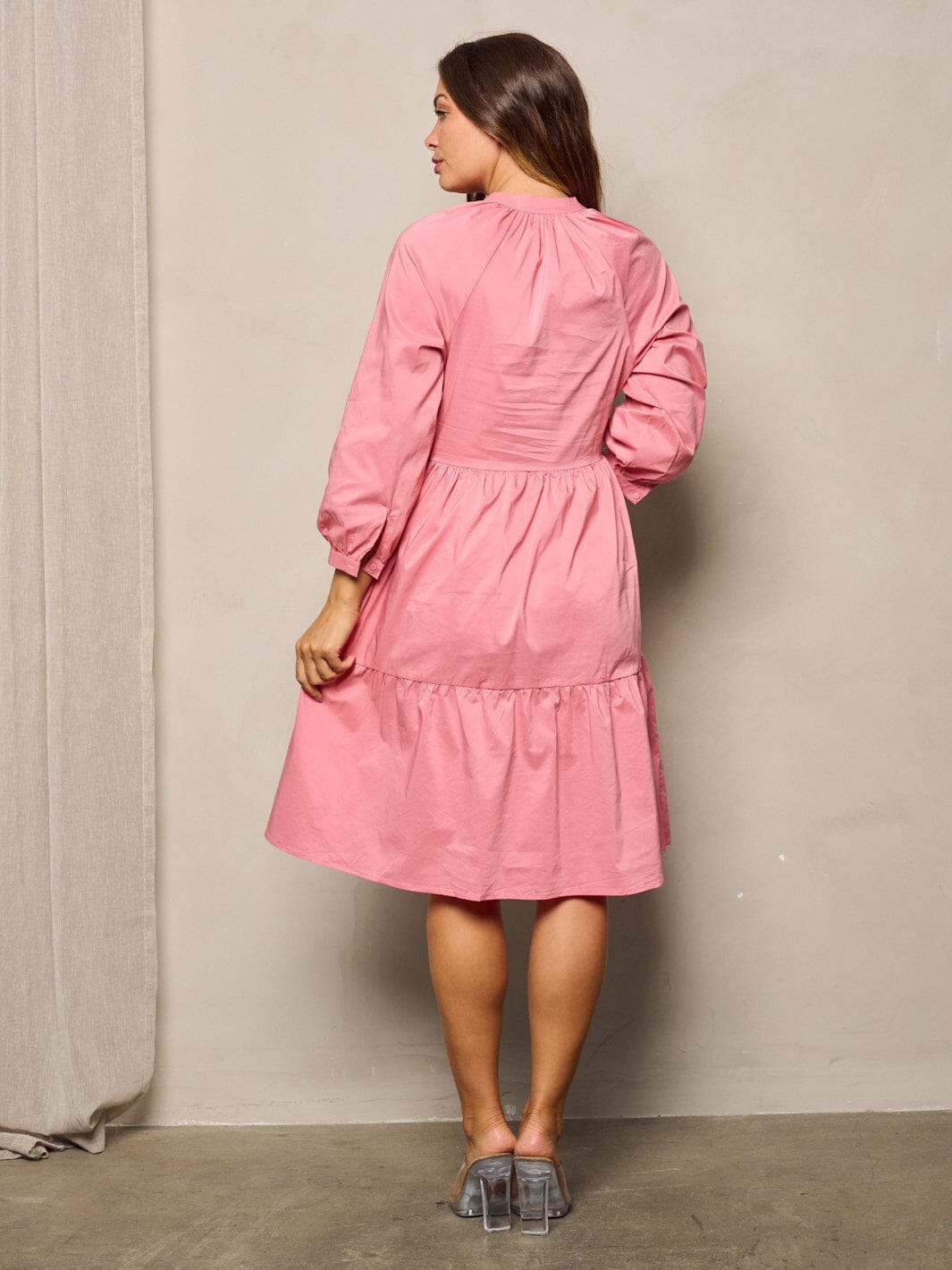 WOMEN'S LONG SLEEVE V-NECK TIERED MINI DRESS