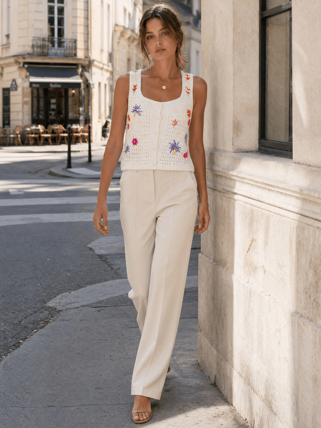 WOMEN'S SLEEVELESS BUTTON UP FLORAL KNIT TANK TOP