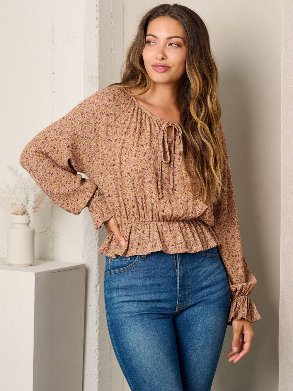 WOMEN'S LONG SLEEVE RUFFLE FLORAL BLOUSE TOP